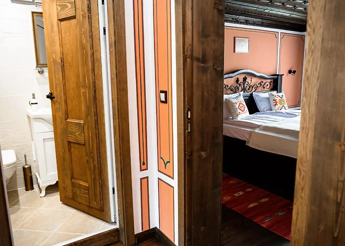 къща етно Pensjonat Kopriwsztica